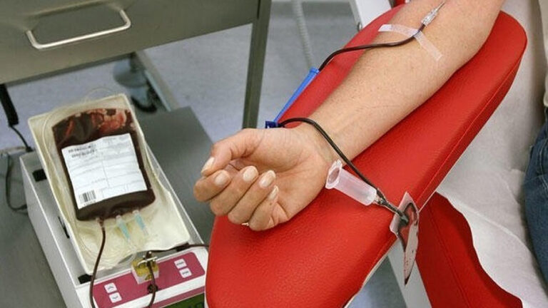 El Reto Solidario ApoLeu impulsa la donación de sangre en el GP de Jerez