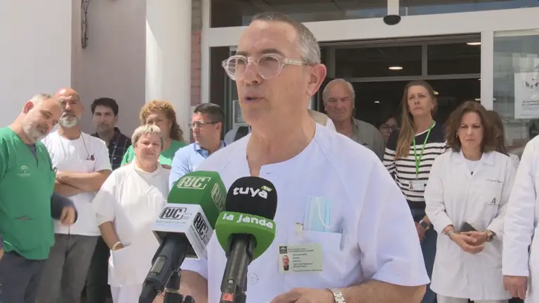 Concentración en defensa del personal sanitario tras una agresión