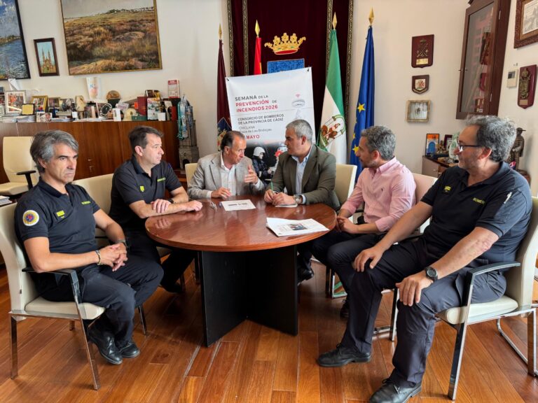 El viento de levante obliga a aplazar en Chiclana la jornada de prevención de incendios prevista para mañana