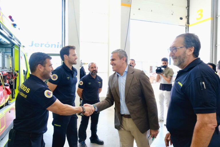 El Consorcio de Bomberos invertirá más de 1,3 millones de euros en la remodelación de los parques de El Puerto y Chiclana