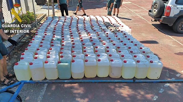 Barbate centra una operación antidroga con cinco embarcaciones intervenidas