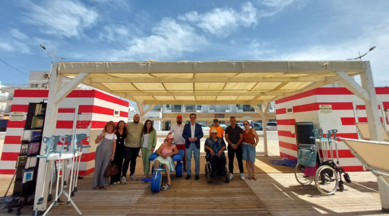 Barbate refuerza la seguridad y la accesibilidad en sus playas